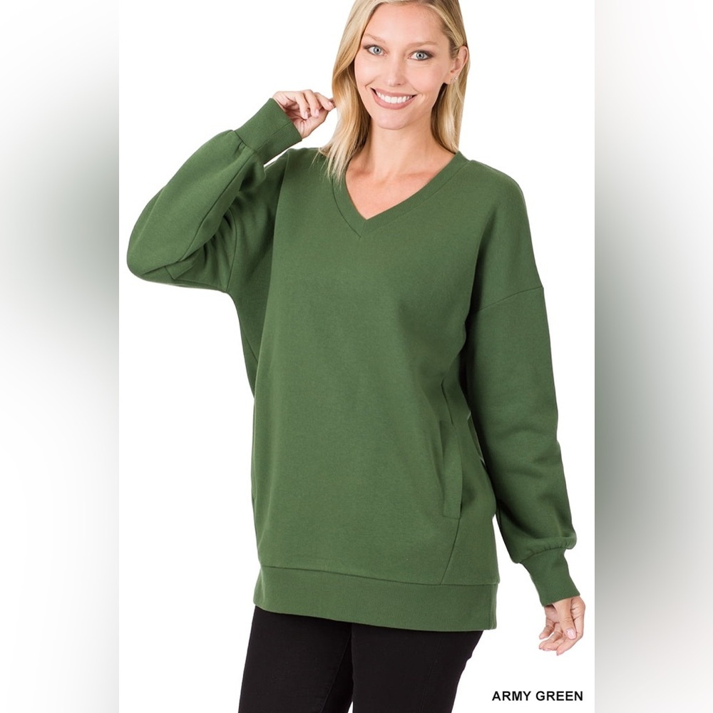 Zenana Women Basic Relaxed Long Sleeve V-Neck Sweatshirts w/Side Pockets Green